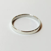 Load image into Gallery viewer, Flakka style silver ring 3mm