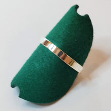 Load image into Gallery viewer, Flakka style silver ring 3mm