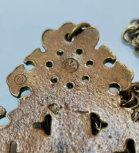 Lataa kuva Galleria-katseluun, Karkun riipus Kalevala pronssi, second hand