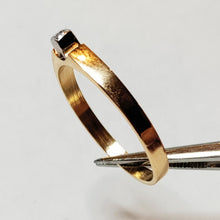 Load image into Gallery viewer, Vintage diamond ring 18k gold 16+ from 1979, second hand
