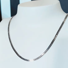 Load image into Gallery viewer, Valkokultainen panssariketju 50cm