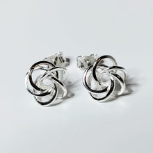 Lataa kuva Galleria-katseluun, Solmu korvakorut hopea