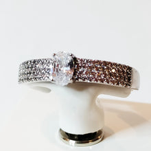 Lataa kuva Galleria-katseluun, Zirkonisormus , hopea