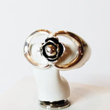 Lataa kuva Galleria-katseluun, Design jewellery E. Granit hopeasormus vuodelta 1970 koko 16,5, second hand