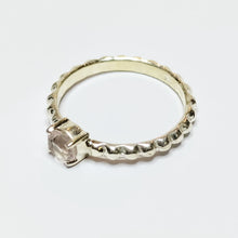 Load image into Gallery viewer, Silver ring with genuine citrine 18