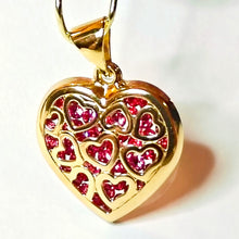 Lataa kuva Galleria-katseluun, Pinkki-kulta sydänriipus 15x15 hopea