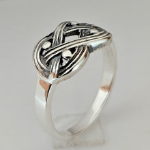 Lataa kuva Galleria-katseluun, Hopeinen sormus , 16, second hand