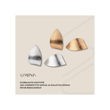 Load image into Gallery viewer, Maininki korvakorut hopea, Lumoava