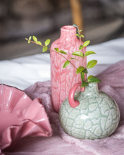 Lataa kuva Galleria-katseluun, Lasikulho Petal vaaleanpunainen Ø28cm A Lot Decoration