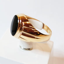 Load image into Gallery viewer, Black stone ring onyx 14k gold, 19, Second Hand