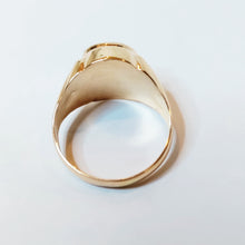 Load image into Gallery viewer, Black stone ring onyx 14k gold, 19, Second Hand