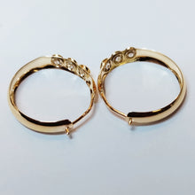 Lataa kuva Galleria-katseluun, 14k kultaiset korvarenkaat zirkoneilla 3x15mm Second hand käytetyt korut
