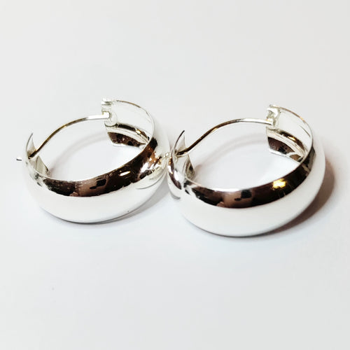 Hopeiset korvarenkaat 