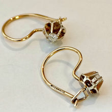 Lataa kuva Galleria-katseluun, Timanttikorvakorut 0,1ct 14k kulta, second hand
