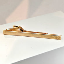 Lataa kuva Galleria-katseluun, Solmioneula, kulta 14K, second hand
