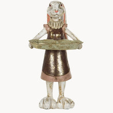 Lataa kuva Galleria-katseluun, Puputyttö ja vati, A lot decoration
