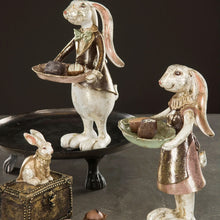 Lataa kuva Galleria-katseluun, Puputyttö ja vati, A lot decoration
