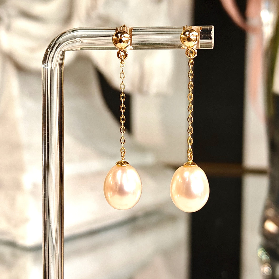 Kotimaiset Kohinoor helmikorvakorut kulta, second hand