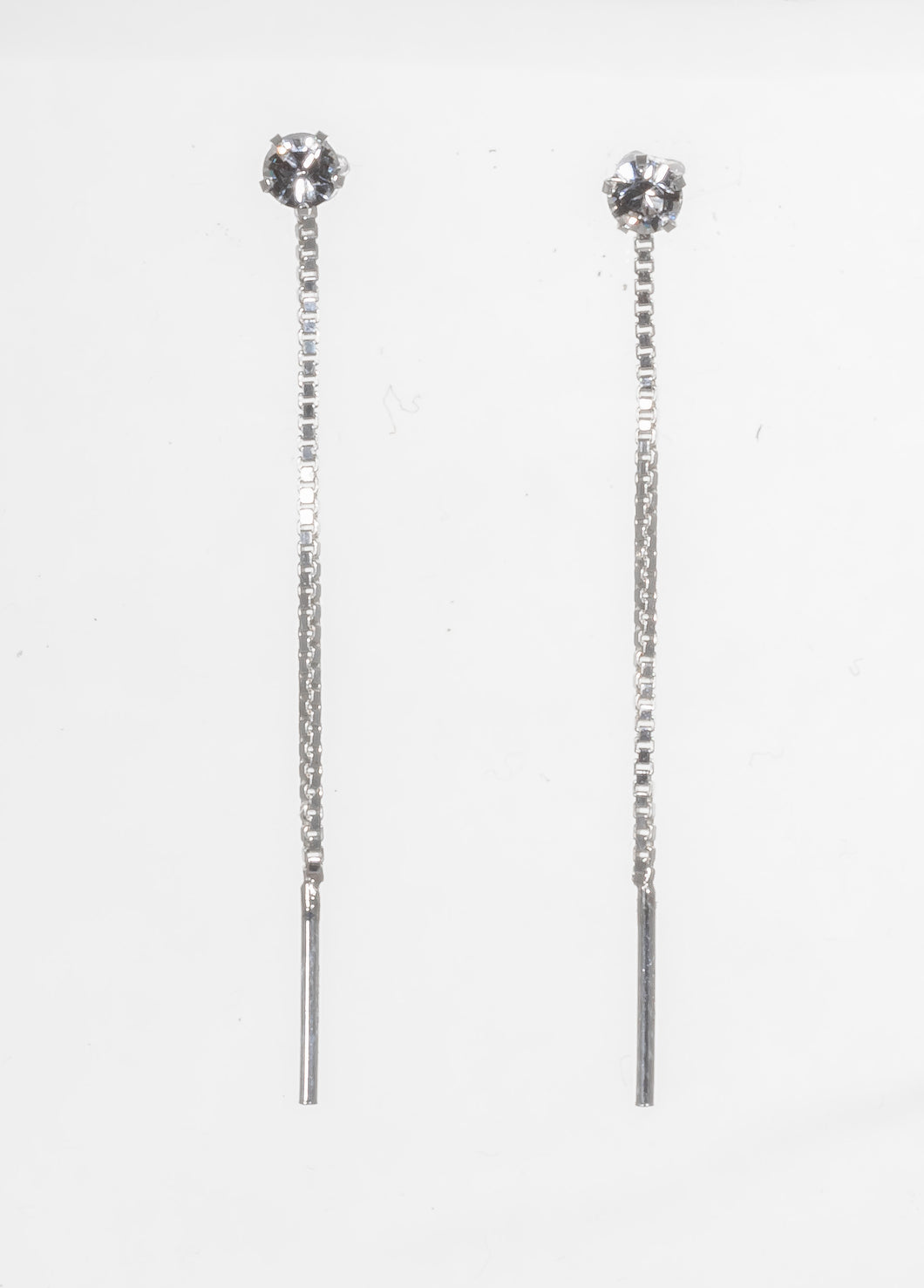 Ketjukorvikset, kirkas zirkoni 3mm, hopea