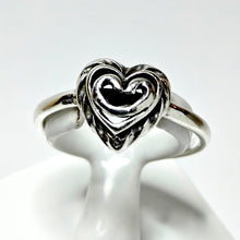Load image into Gallery viewer, Kalevala Talon sydän sormus 19-, hopea, second hand

