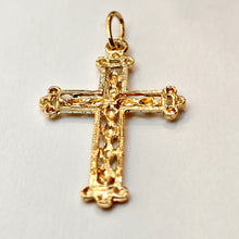 Lataa kuva Galleria-katseluun, Kotimainen koristeellinen 14k kultaristiriipus 25mm, second hand
