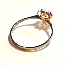 Lataa kuva Galleria-katseluun, 2-värinen sormus / valko- ja keltakulta 18k vuodelta 1979,  koko 18-, second hand
