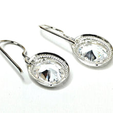 Lataa kuva Galleria-katseluun, Kotimaiset korvakorut 10x8mm zirkoneilla, hopea
