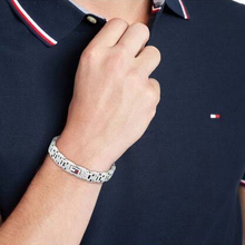 Lataa kuva Galleria-katseluun, Tommy Hilfiger miesten rannekoru H-link
