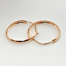 Lataa kuva Galleria-katseluun, Puolipyöreät kulta korvarenkaat 14mm, second hand
