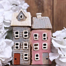 Lataa kuva Galleria-katseluun, Paritalo talolyhty, harmaa/roosa 17cm
