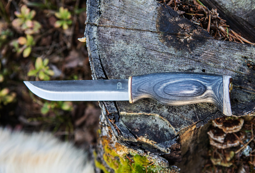 Bear Knife 14,5cm, musta, hiiliteräs, Arctic Legend